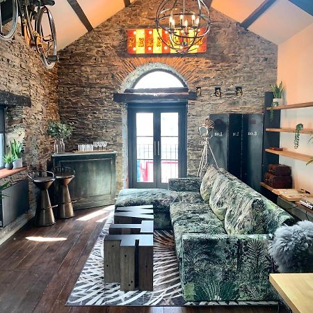 Loft 11 Stunning Luxury Nyc Loft Style Interior Designed 2Bd Apartment Excellent City Centre Location Mezzanine Cinema Room Designer Furniture Amazing Space Дуглас Екстер'єр фото