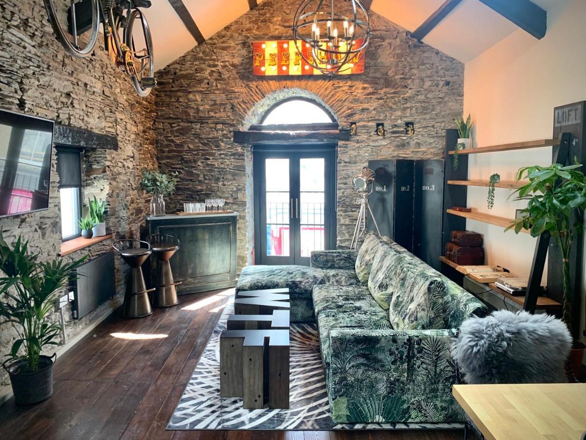 Loft 11 Stunning Luxury Nyc Loft Style Interior Designed 2Bd Apartment Excellent City Centre Location Mezzanine Cinema Room Designer Furniture Amazing Space Дуглас Екстер'єр фото