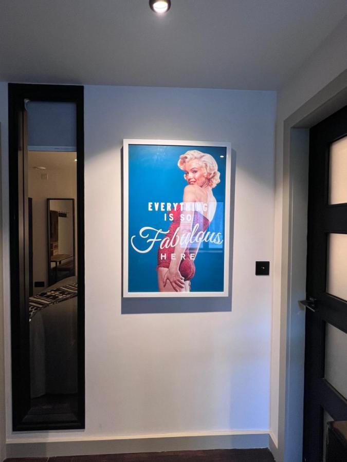 Loft 11 Stunning Luxury Nyc Loft Style Interior Designed 2Bd Apartment Excellent City Centre Location Mezzanine Cinema Room Designer Furniture Amazing Space Дуглас Екстер'єр фото