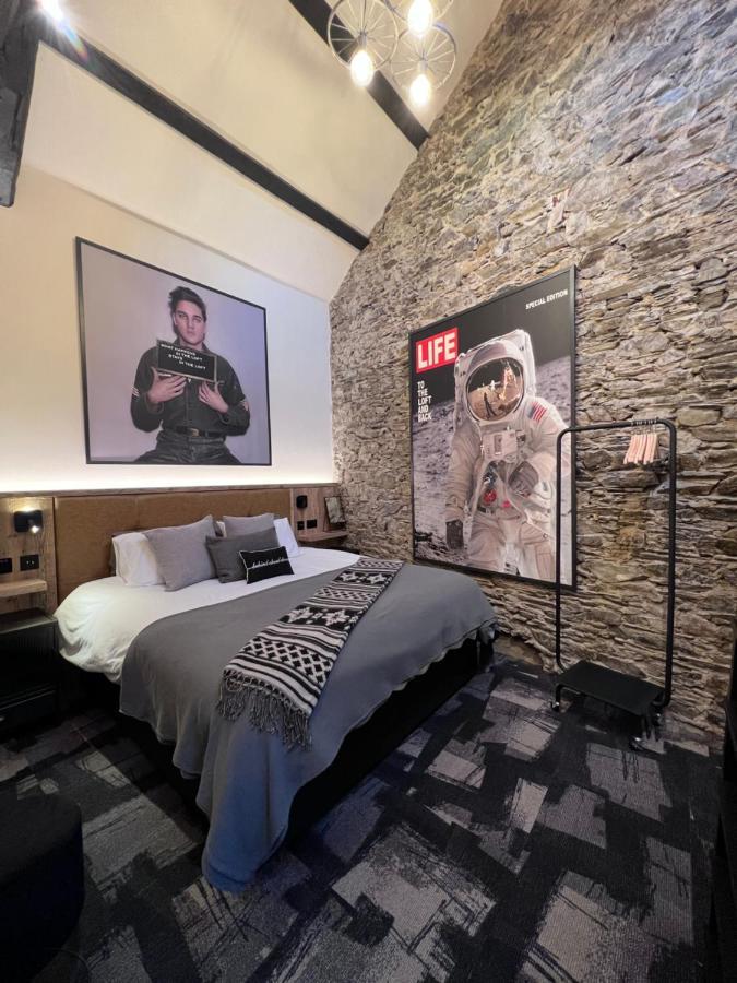 Loft 11 Stunning Luxury Nyc Loft Style Interior Designed 2Bd Apartment Excellent City Centre Location Mezzanine Cinema Room Designer Furniture Amazing Space Дуглас Екстер'єр фото