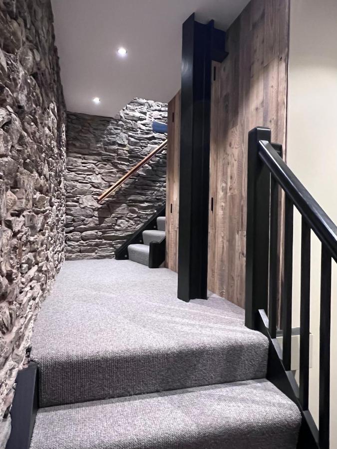 Loft 11 Stunning Luxury Nyc Loft Style Interior Designed 2Bd Apartment Excellent City Centre Location Mezzanine Cinema Room Designer Furniture Amazing Space Дуглас Екстер'єр фото